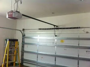 Master Garage Door Service Deerfield, IL 847-728-4760 - Openers